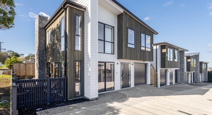  at A,B,C,D 35 Toroa Street, Torbay, North Shore City, Auckland