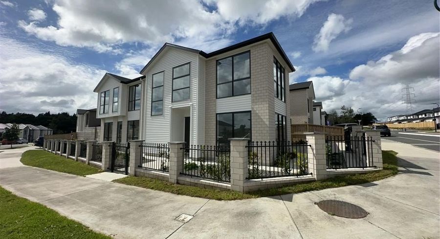  at 15 Dungloe Avenue, Flat Bush, Manukau City, Auckland