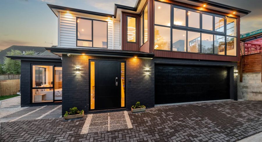  at 121D New Windsor Road, New Windsor, Auckland