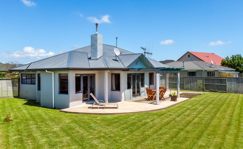  at 34 Royal Oak Drive, Kelvin Grove, Palmerston North