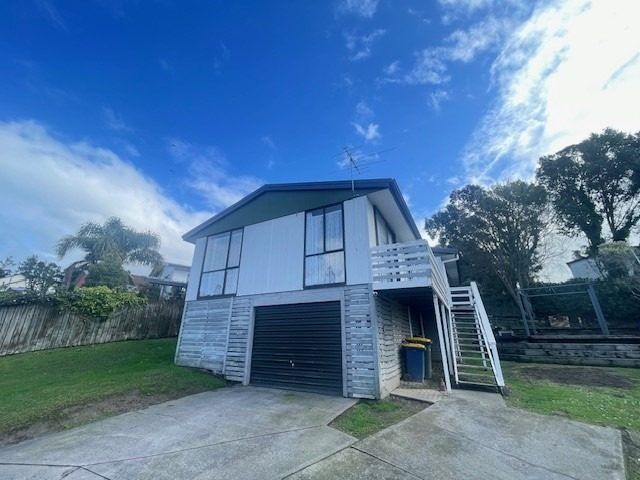  at 7 Kearney Place, Massey, Auckland