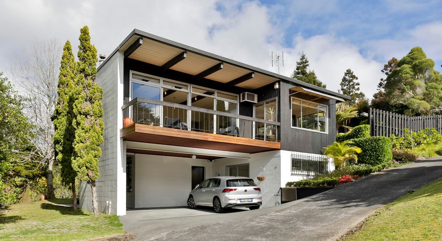  at 48 Daffodil Street, Titirangi, Auckland