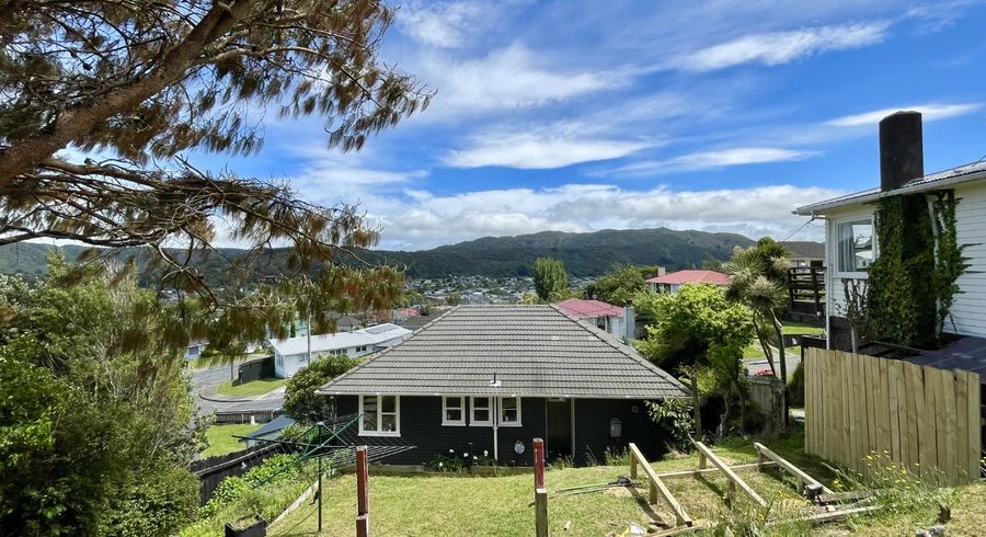  at 4 Pollard Street, Wainuiomata, Lower Hutt, Wellington