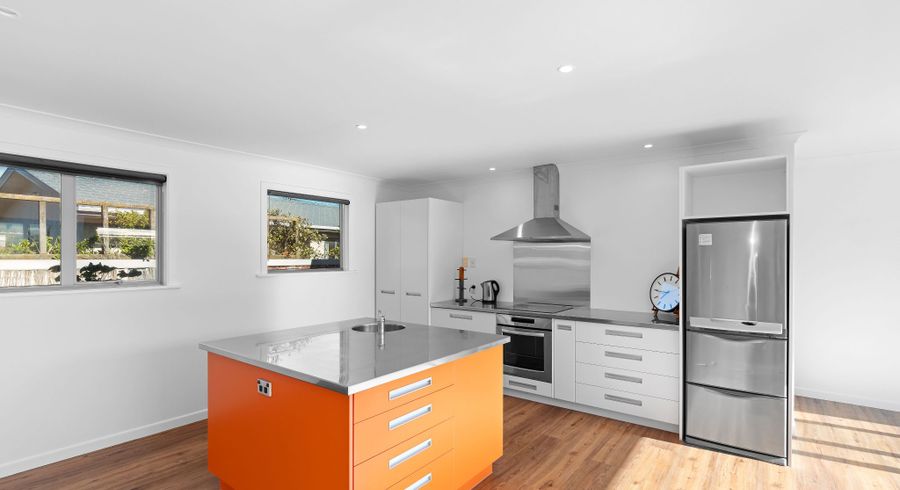  at 178 Park Avenue, Waitarere Beach, Levin