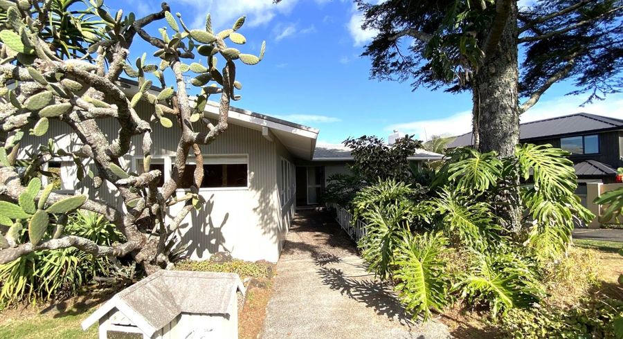  at 45 Sylvan Park Avenue, Milford, North Shore City, Auckland