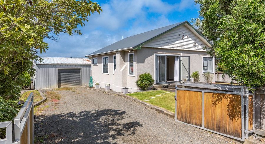  at 33 Martin Road, Paraparaumu Beach, Paraparaumu