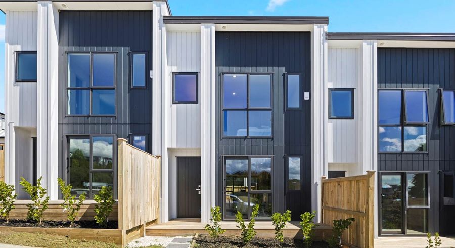  at 21& 23 Sagitta Drive, Flat Bush, Manukau City, Auckland