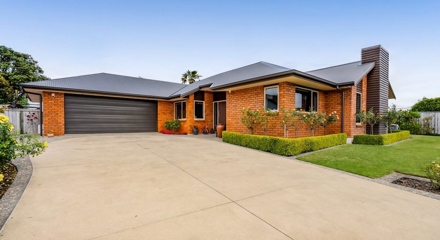  at 7 Portland Drive, Highlands Park, New Plymouth