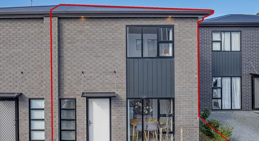  at 11 Haroto Street, Manukau, Auckland