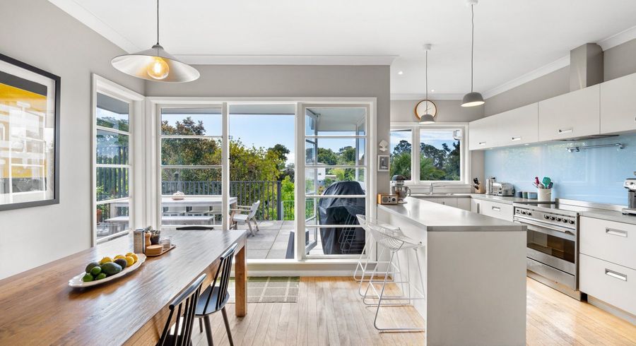  at 63 Napier Terrace, Hospital Hill, Napier, Hawke's Bay