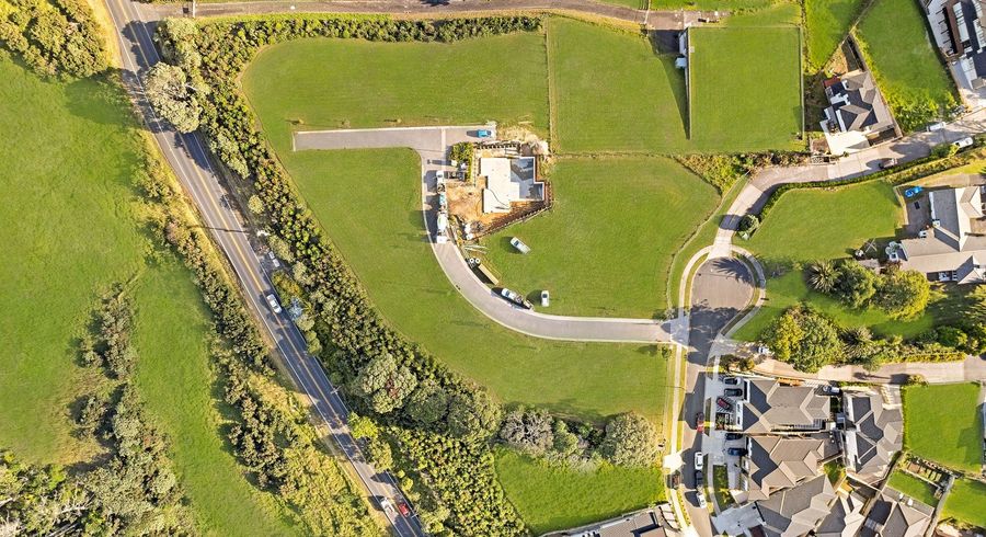  at 40 Henriette Place, The Gardens, Manukau City, Auckland