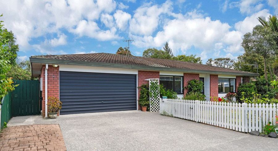  at 8/39 Swanson Road, Henderson, Waitakere City, Auckland