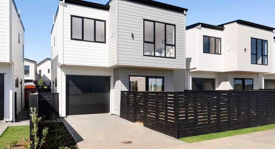  at 12 Greenbrier Street, Westgate, Waitakere City, Auckland