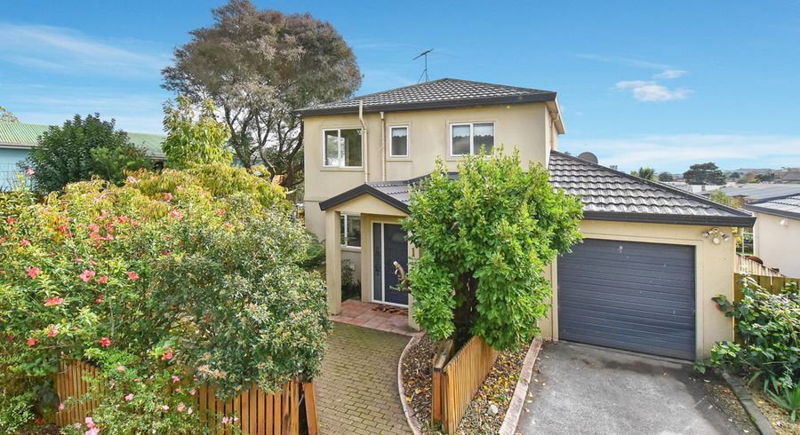  at 18 Costar Place, Wiri, Auckland