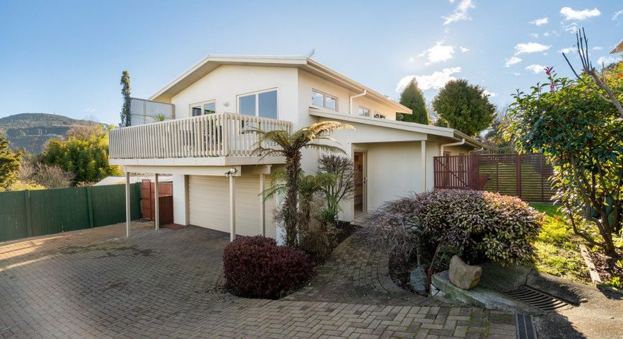  at 4A Pah Road, Kawaha Point, Rotorua, Bay Of Plenty