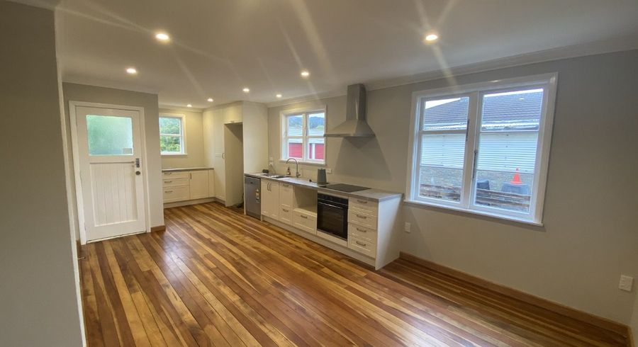  at 148 Main Road, Tawa, Wellington, Wellington