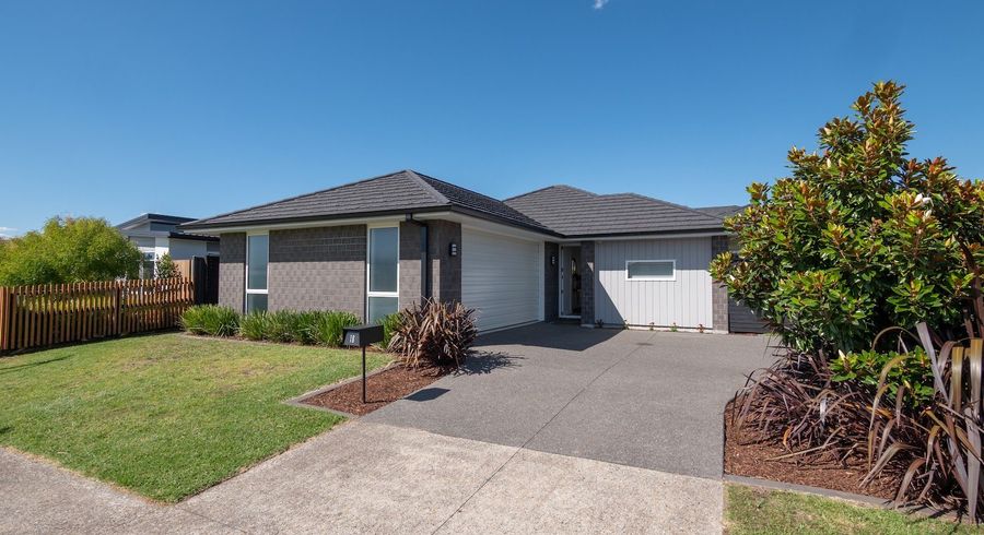  at 18 Tabraham Crescent, Pyes Pa, Tauranga, Bay Of Plenty