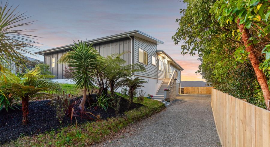  at 15 Oceana Drive, Welcome Bay, Tauranga, Bay Of Plenty