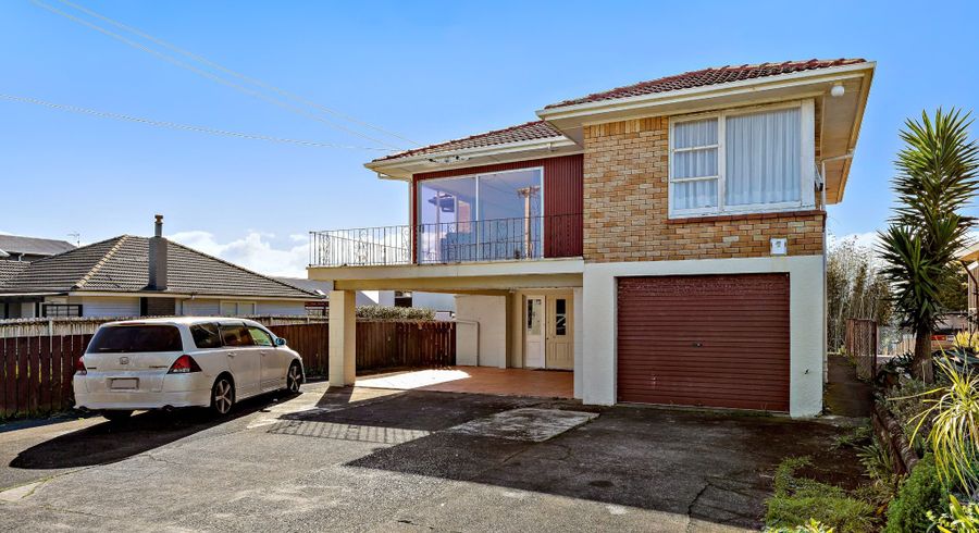  at 529 & 2/529 Hillsborough Road, Mount Roskill, Auckland City, Auckland