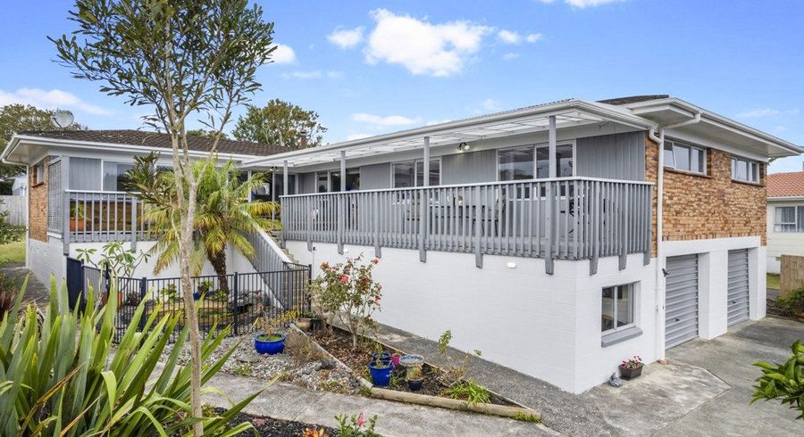  at 6 Taioma Crescent, Te Atatu Peninsula, Waitakere City, Auckland