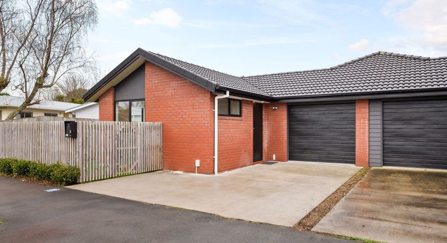  at 2/3 Helena Road, Hillcrest, Hamilton, Waikato