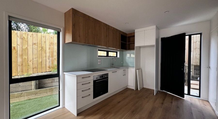  at 7/21 Divich Avenue, Te Atatu South, Waitakere City, Auckland