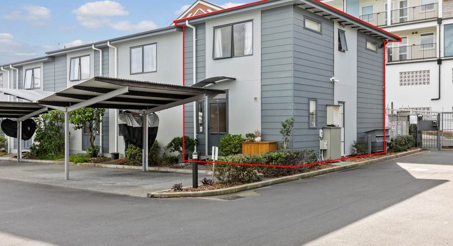  at 39/8 Soljak Place, Mount Albert, Auckland