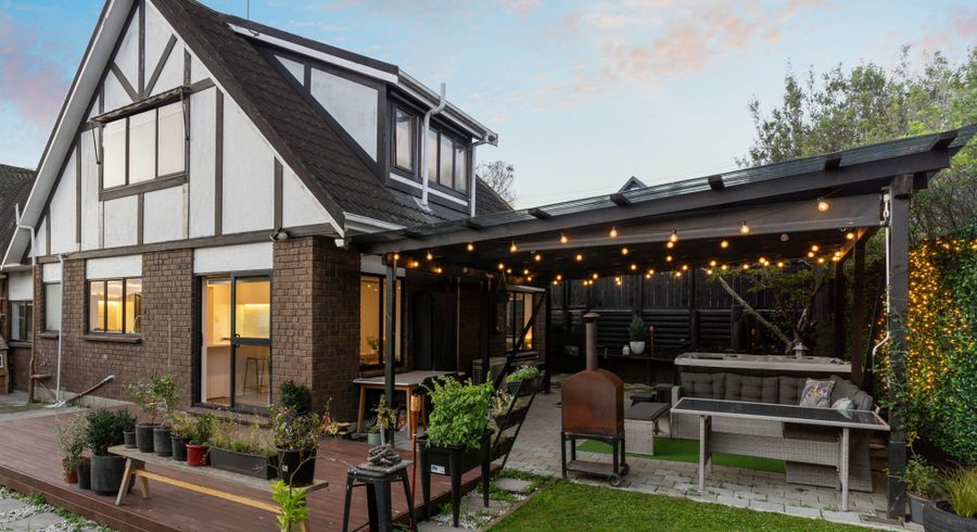  at 1/16A Sunnynook Road, Sunnynook, Auckland