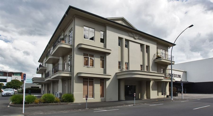  at 2b/11 London Street, Hamilton City Central, Hamilton, Waikato