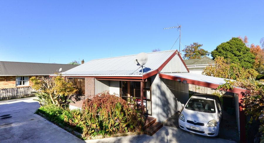  at 43A Te Aroha Street, Hamilton East, Hamilton