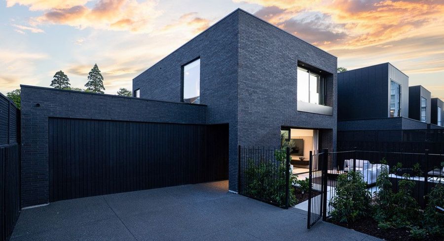  at 9 Hewitts Road, Merivale, Christchurch City, Canterbury