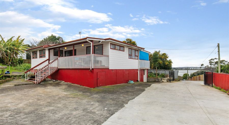  at 12 Mataroa Road, Mount Wellington, Auckland