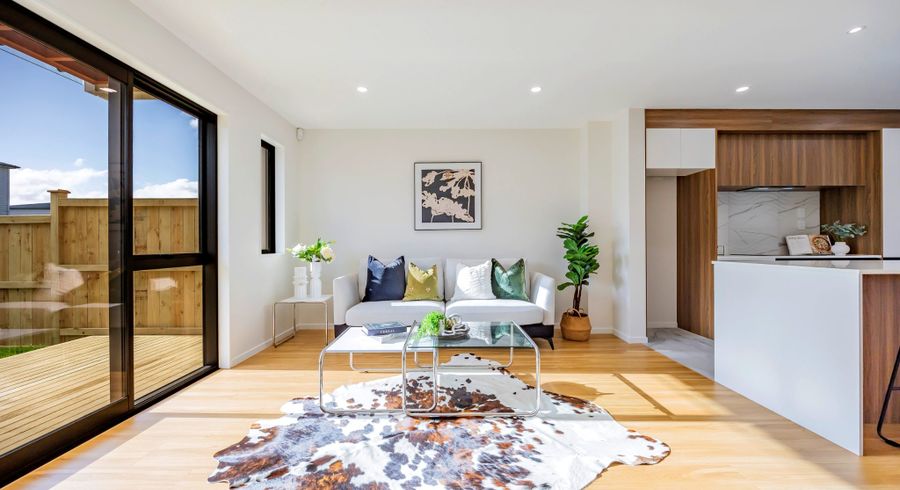  at 54 Adamson Road, Flat Bush, Manukau City, Auckland