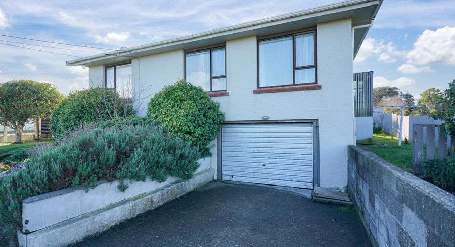  at 30 Wicklow Street, Clifton, Invercargill, Southland