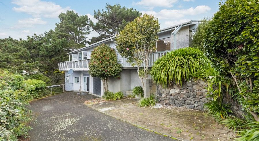  at 14 Glen Alton Avenue, Paparangi, Wellington, Wellington