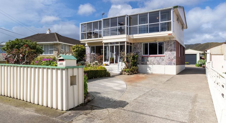  at 252 Taita Drive, Taita, Lower Hutt