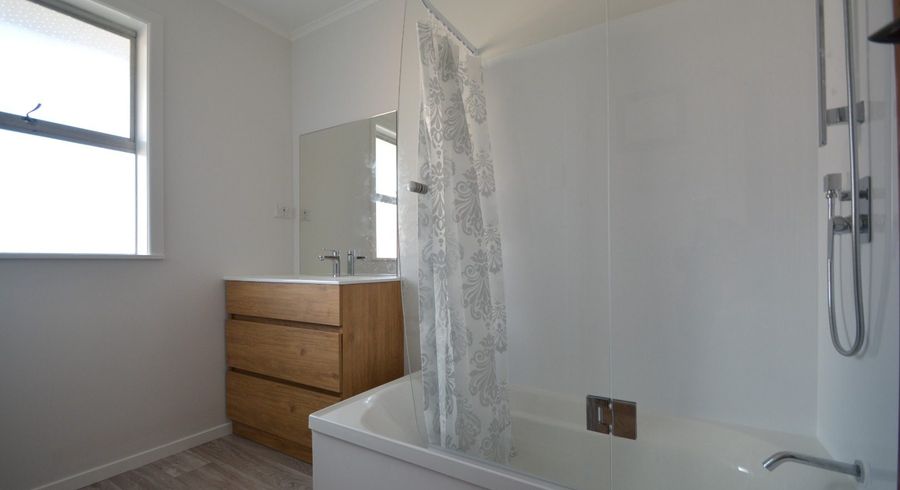  at 2/29 Clonbern Road, Remuera, Auckland City, Auckland