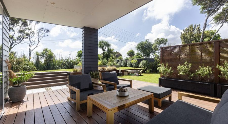  at 32 Te Ahuahu Road, New Lynn