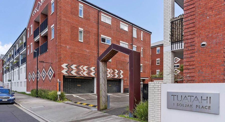 at 201/1B Soljak Place, Mount Albert, Auckland City, Auckland