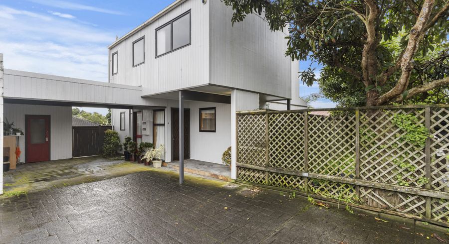  at 4/18 Arabi Street, Sandringham, Auckland