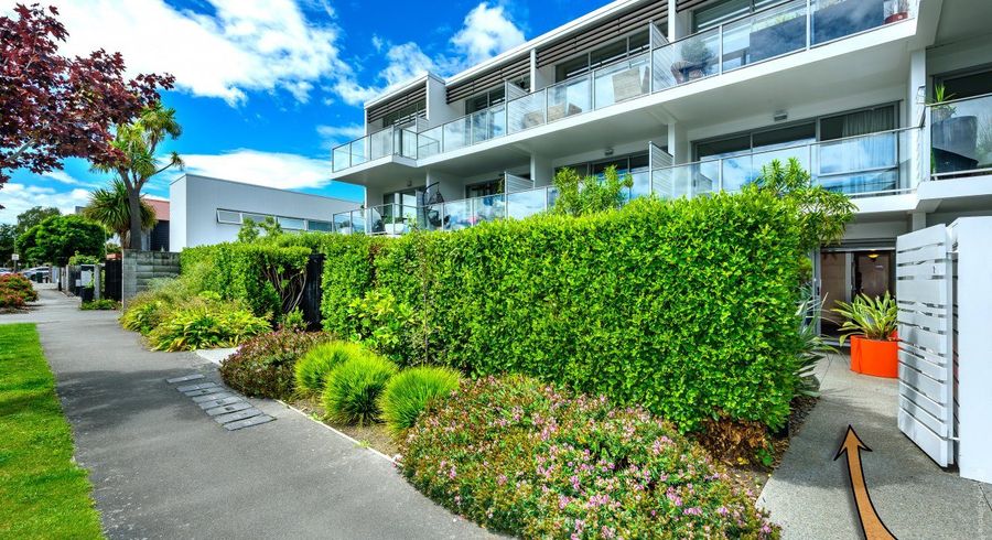  at 2/180 Peterborough Street, City Centre, Christchurch City, Canterbury