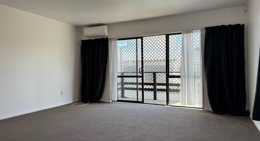  at 87A Hobsonville Road, West Harbour, Waitakere City, Auckland