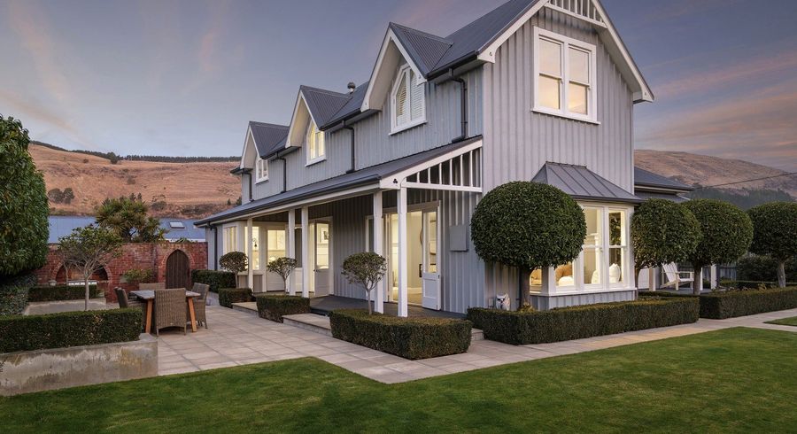  at 33 Hardwicke Street, Sumner, Christchurch