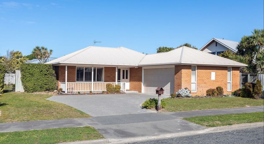  at 44 Orlando Crescent, Waimairi Beach, Christchurch