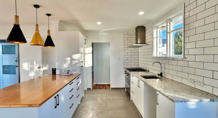  at 2 Seddon Crescent, Marewa, Napier, Hawke's Bay