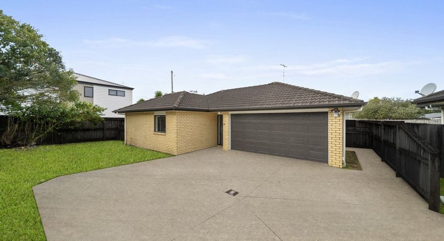  at 9a Nogat Avenue, Papatoetoe, Manukau City, Auckland