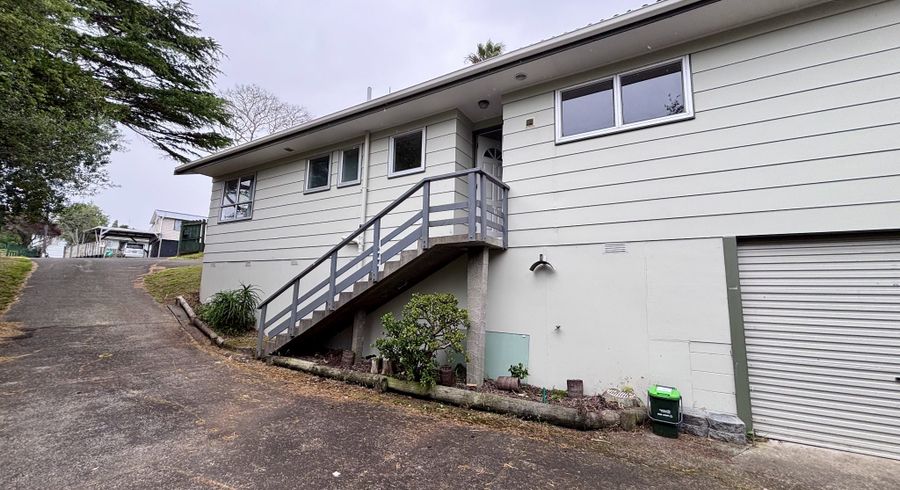  at 38 Redwood Drive, Massey, Waitakere City, Auckland