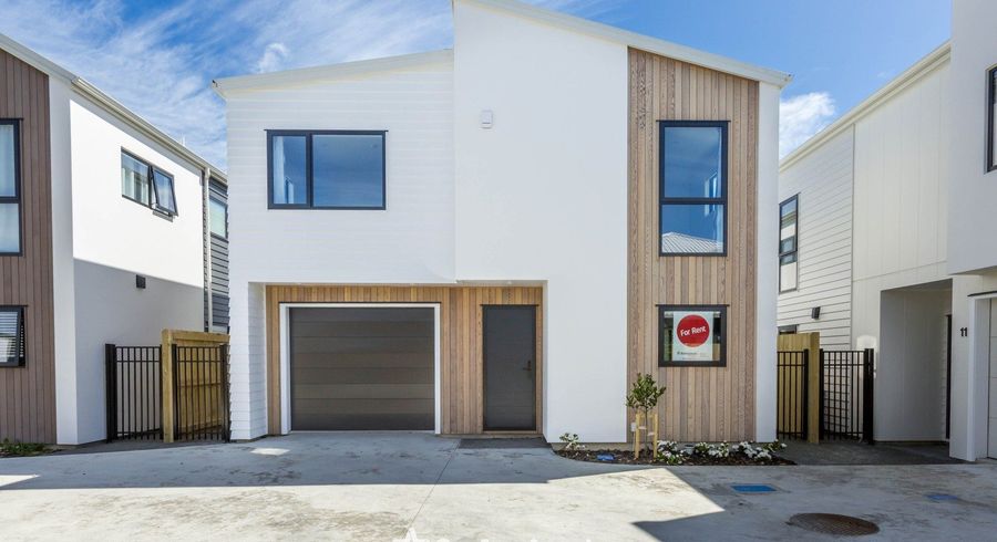  at 9 Mamaku Place, Elderslea, Upper Hutt, Wellington