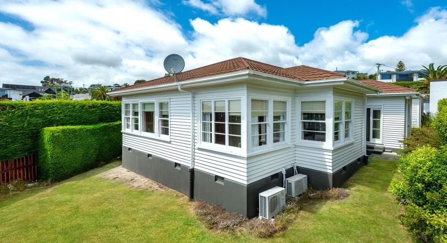  at 57 St Andrews Hill Road, Mount Pleasant, Christchurch