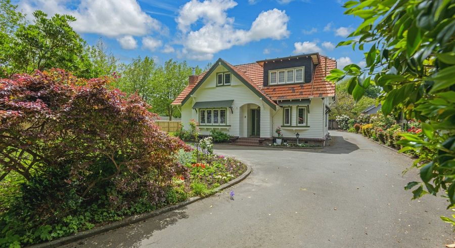  at 207 Victoria Avenue, Hokowhitu, Palmerston North